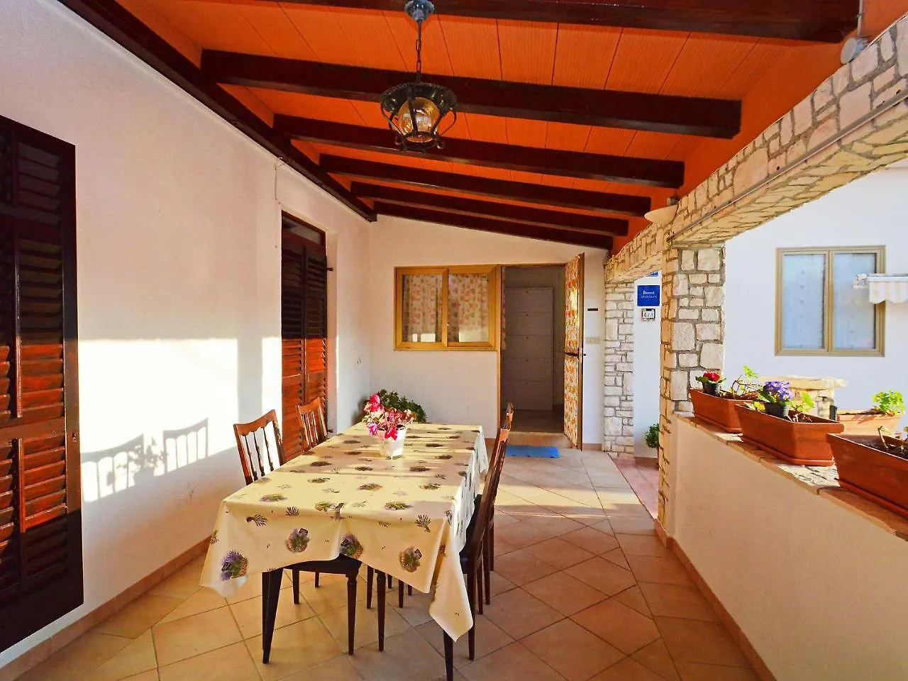 Holiday Home Anna 1 Zambratija